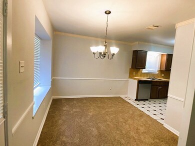 6306 Gallant Forest Dr, Houston, TX 77088 - photo 6