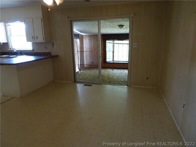 7606 Jennings Ln, Fayetteville, NC 28303 - photo 5