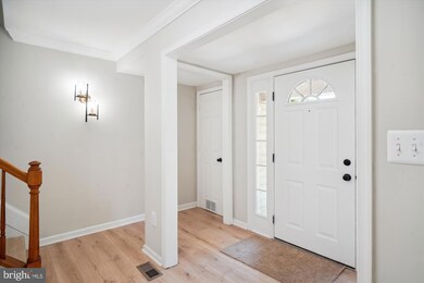 11403 Honeybear Ln, Germantown, MD 20876 - photo 7