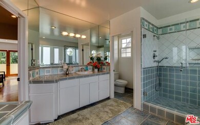 2020 Wellington Rd, Los Angeles, CA 90016 - photo 6