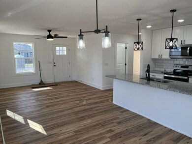 102 Mcdowell St, Portland, TN 37148 - photo 3