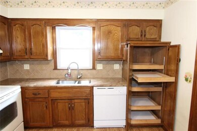 14314 W 61st St, Shawnee, KS 66216 - photo 4