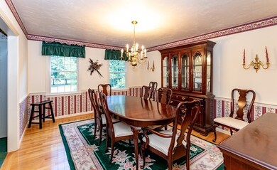 3 Camelot Cir, Dudley, MA 01571 - photo 3