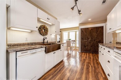 Updated Kitchen - Copper Farmhouse Sink - Pergo Flooring