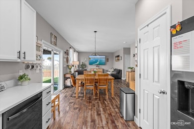 2335 Thunder Gulch Rd unit 4, Montgomery, IL 60538 - photo 7