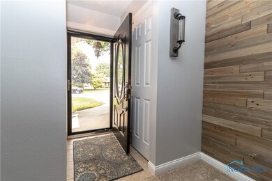 764 Riverside Dr, Woodville, OH 43469 - photo 3