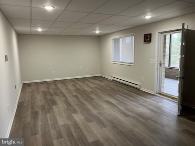 277 Briarwood Cir unit 4, Berkeley Springs, WV 25411 - photo 6