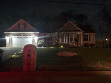 218 Jordan Ave, Shelbyville, TN 37160 - photo 3