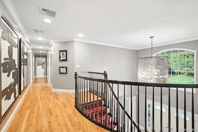 39 Admiral Wordens Ln, Briarcliff Manor, NY 10510 - photo 3