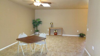 10585 W Palmeras Dr unit E, Sun City, AZ 85373 - photo 5