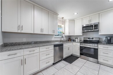 8512 Pine Ridge Dr, Rogers, AR 72756 - photo 4