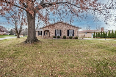 3450 Crown Point St NW, Massillon, OH 44646 - photo 6