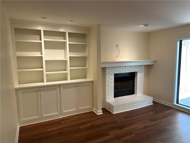 605 Candler St unit C9, Gainesville, GA 30501 - photo 6