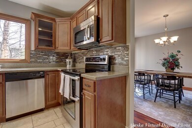 Kitchen/Dining