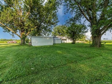 1663 Pleasant Ridge Rd, Maryville, IL 62062 - photo 6