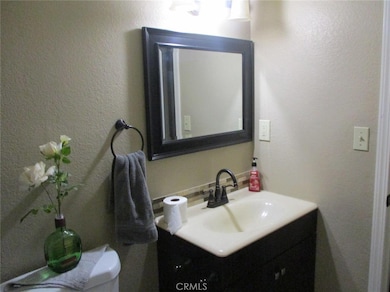 13609 Second Ave, Victorville, CA 92395 - photo 3