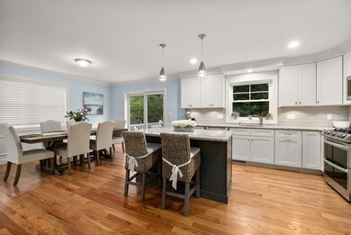 76 Hibiscus Ave, Waltham, MA 02451 - photo 3