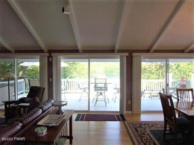 111 Waterview Dr, Lords Valley, PA 18428 - photo 3