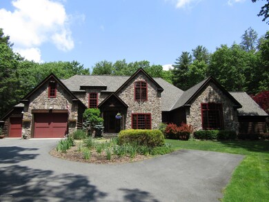 27 Spring Brook Circle