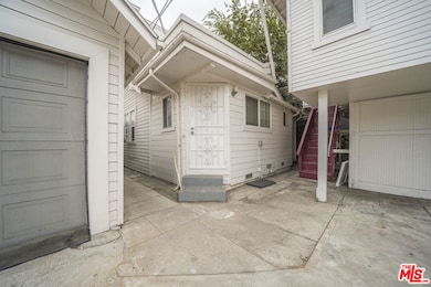1046 S Fedora St, Los Angeles, CA 90006 - photo 4