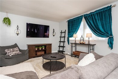 63 Tower Rd, West Warwick, RI 02893 - photo 7