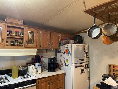 254 Fremont Way, Layton, UT 84041 - photo 5