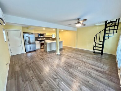 2012 Elmen St unit 1, Houston, TX 77019 - photo 3