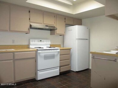 023-324274-Kitchen Cabinets