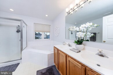 111 Lantern Way, Woodbury, NJ 08096 - photo 5