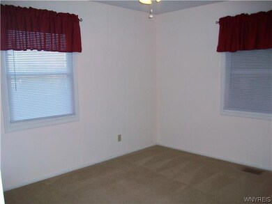 63 Jesella Dr, North Tonawanda, NY 14120 - photo 6