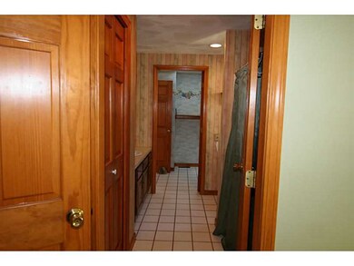 Master Bath/Spa.