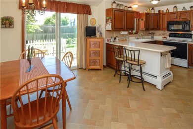 12 Crescent Ln, Wells, ME 04090 - photo 5