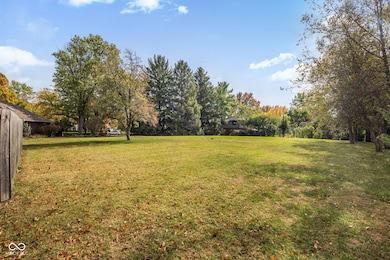 246 Melissa Ann Ct, Washington Township, IN 46234 - photo 3