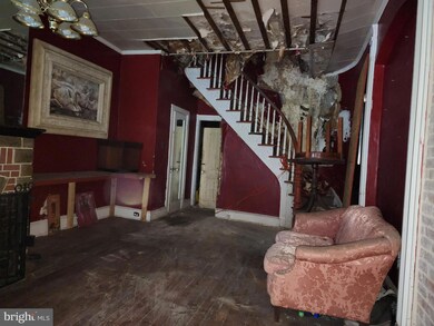 555 Presstman St, Baltimore, MD 21217 - photo 4