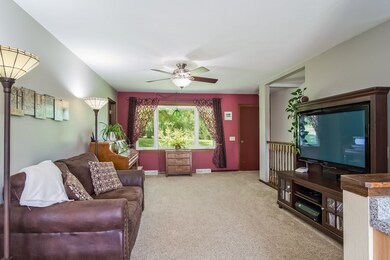 W1317 Alpine Rd, Brooklyn, WI 53521 - photo 5