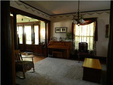 Living Room looking into Foyer