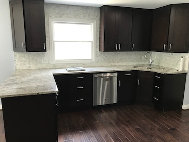 2204 Robin Ln, Rolling Meadows, IL 60008 - photo 7