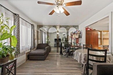 8754 110th St, Richmond Hill, NY 11418 - photo 5