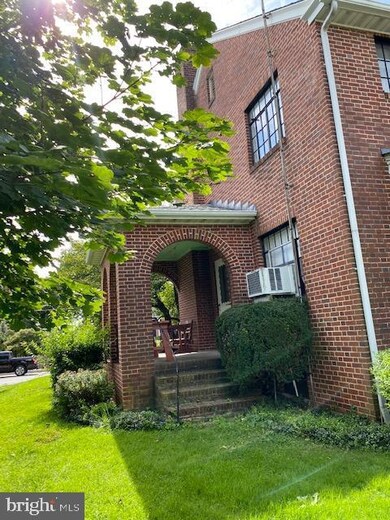 325 E Baltimore St, Taneytown, MD 21787 - photo 4