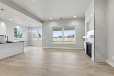 1109 - Unit 19 N Country Club Dr unit 19, Deer Park, WA 99006 - photo 6