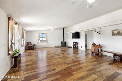 8910 S Steven Trail, Kirkland, AZ 86332 - photo 5