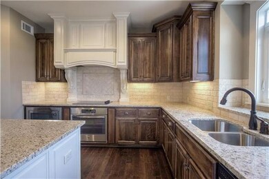 24320 W 97th Terrace, Lenexa, KS 66227 - photo 7