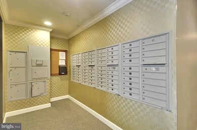 Maxwell Place unit 102, Frederick, MD 21701 - photo 5