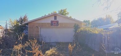 555 15th St, Vale, OR 97918 - photo 2