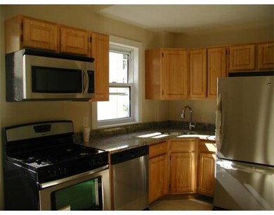 654 River St, Mattapan, MA 02126 - photo 5