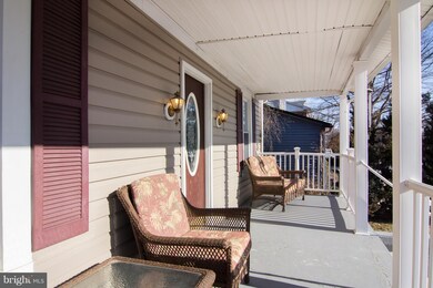 706 Dorsey Ave, Essex, MD 21221 - photo 2