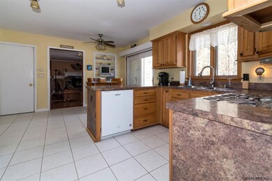 520 Eastline Rd, Ballston Spa, NY 12020 - photo 5
