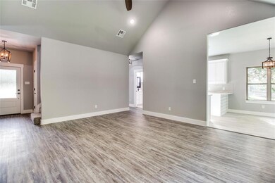 1106 Little Creek Dr, Denison, TX 75020 - photo 2