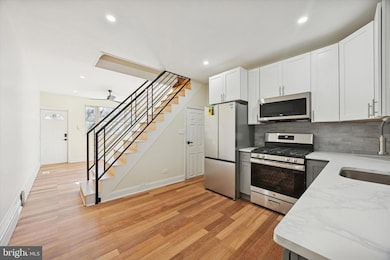 723 Sears St, Philadelphia, PA 19147 - photo 5