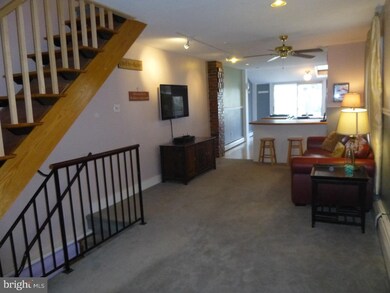 4943 Greenwood St, Brookhaven, PA 19015 - photo 5